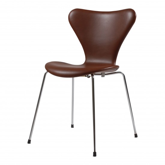 Arne Jacobsen seven chair 3107 brown mocha leather Cph Classic